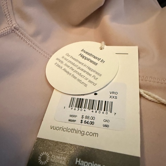 New Vuori Women's Tan Vintage Rose Shorts - Picture 4 of 5